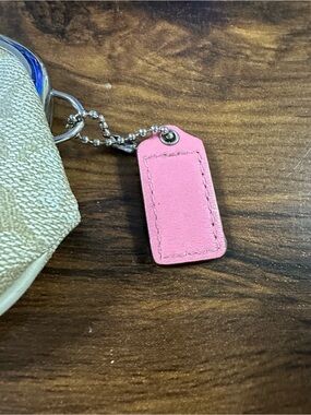 Vtg Coach Signature Canvas Kisslock Coin Purse Pink S… - Gem